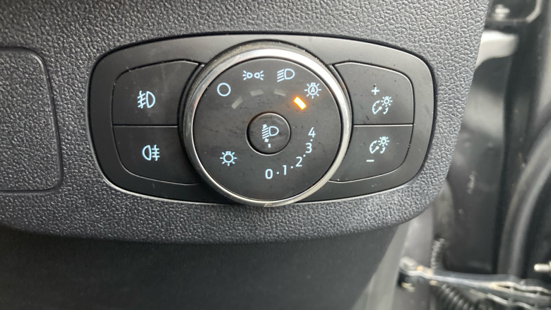 Ford Puma 1.0 EcoBoost Hybrid mHEV Titanium 5dr Petrol Hatchback